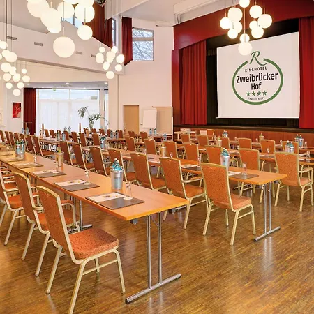 Ringhotel Zweibruecker Hof فندق هيردكه