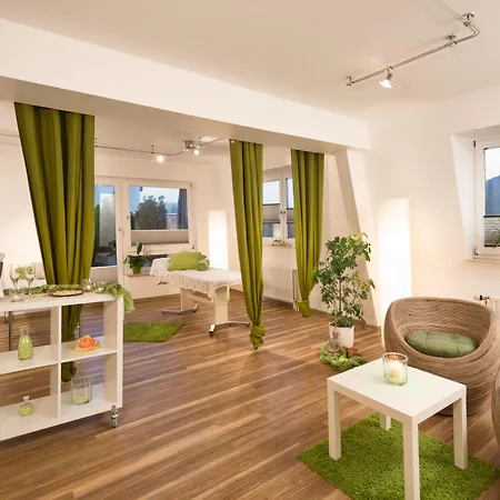 Ringhotel Zweibruecker Hof فندق هيردكه