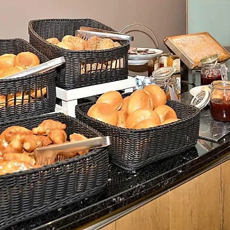 Ringhotel Zweibruecker Hof فندق هيردكه
